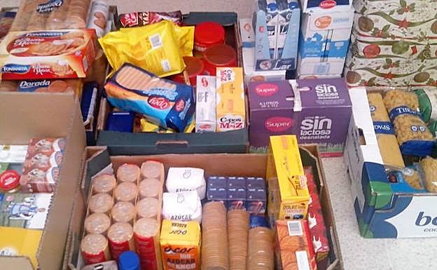 Acción Directa Sierra Norte recoge este jueves y viernes alimentos en León para los refugiados de Grecia