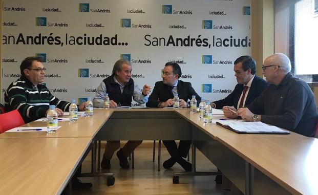 Los ayuntamientos de San Andrés y León afianzan la colaboración en la prestación del servicio de Bomberos