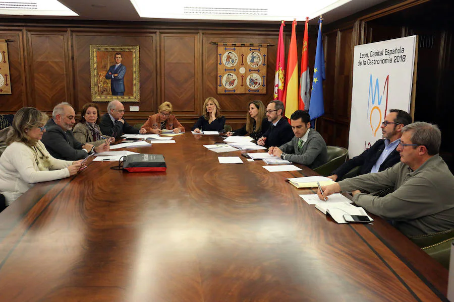 Asamblea ordinaria de la alianza en el Ayuntamiento de León. 