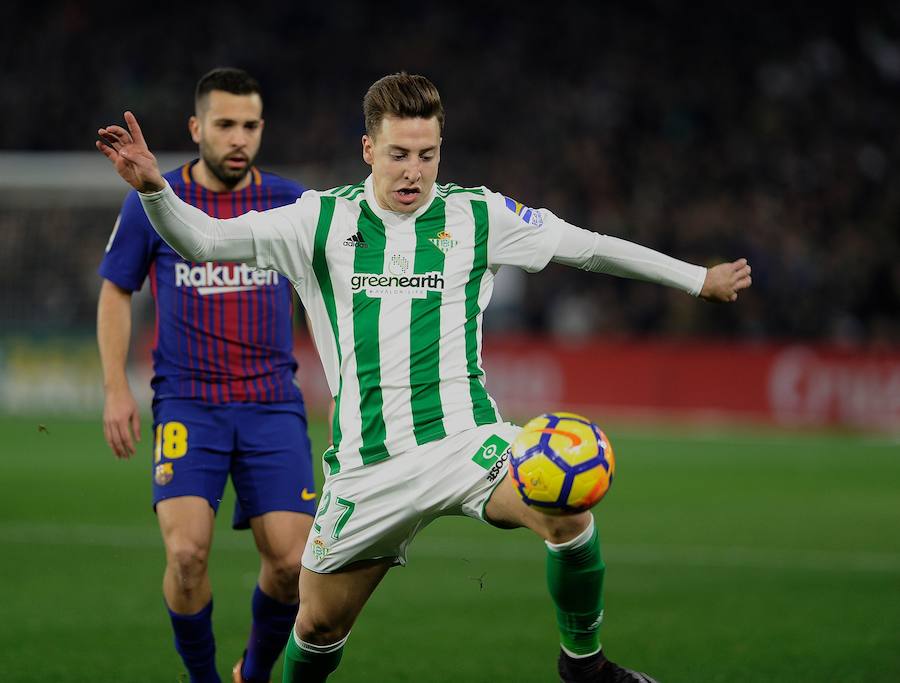 El conjunto de Valverde se llevó la victoria en el Benito Villamarín por 0-5, con un doblete de Messi, otro de Luis Suárez y un tanto de Rakitic.