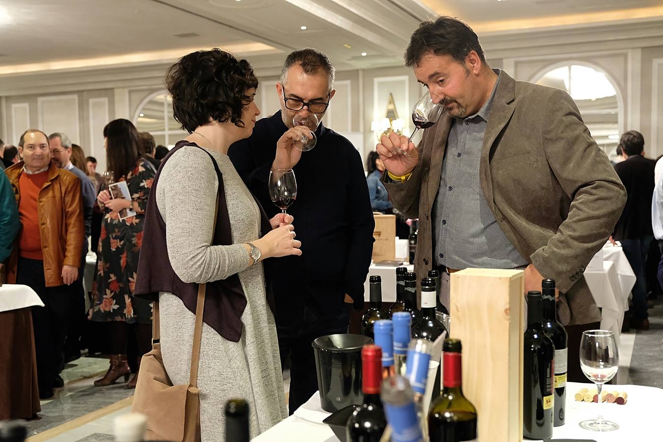 112 bodegas de todas las Denominaciones de Origen regionales han participado en el evento celebrado en el hotel Villa Magna de Madrid