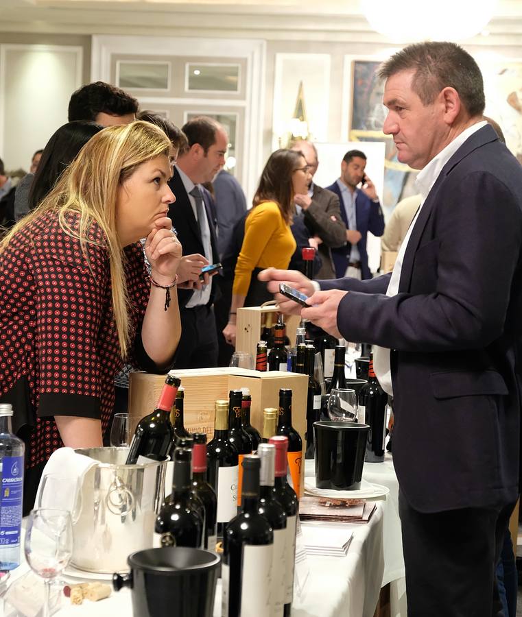 112 bodegas de todas las Denominaciones de Origen regionales han participado en el evento celebrado en el hotel Villa Magna de Madrid