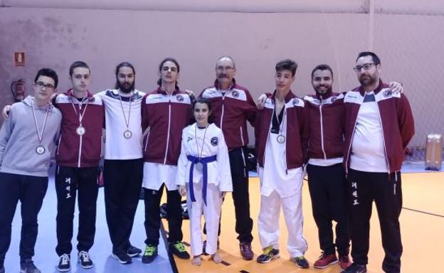 El Club de Taekwondo Quevedo cosecha cinco medallas en el Autonómico