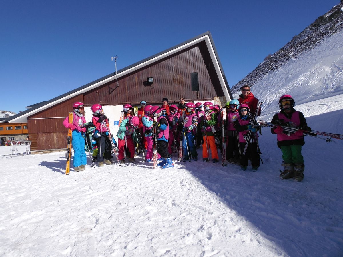 Fotos: Escuela Española de Esquí de San Isidro