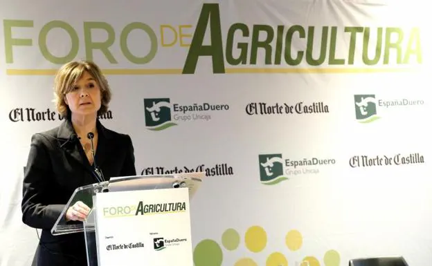 La ministra de Agricultura y Pesca, Alimentación y Medio Ambiente, Isabel García Tejerina, participa en el desayuno-coloquio IV Foro Agrario, que organiza El Norte de Castilla. 