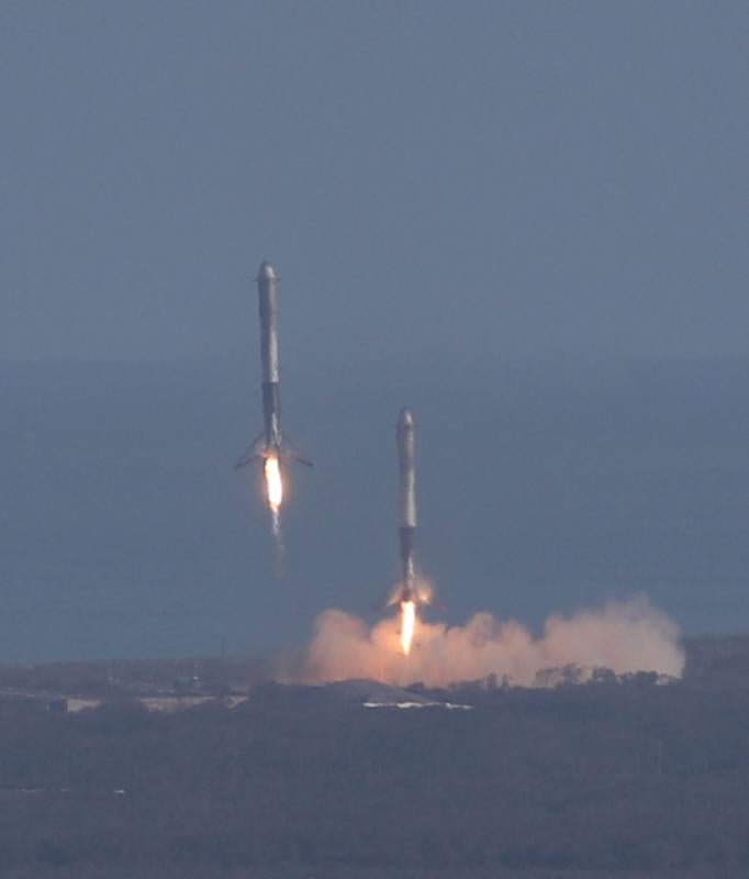 El lanzamiento del Falcon Heavy, en imágenes