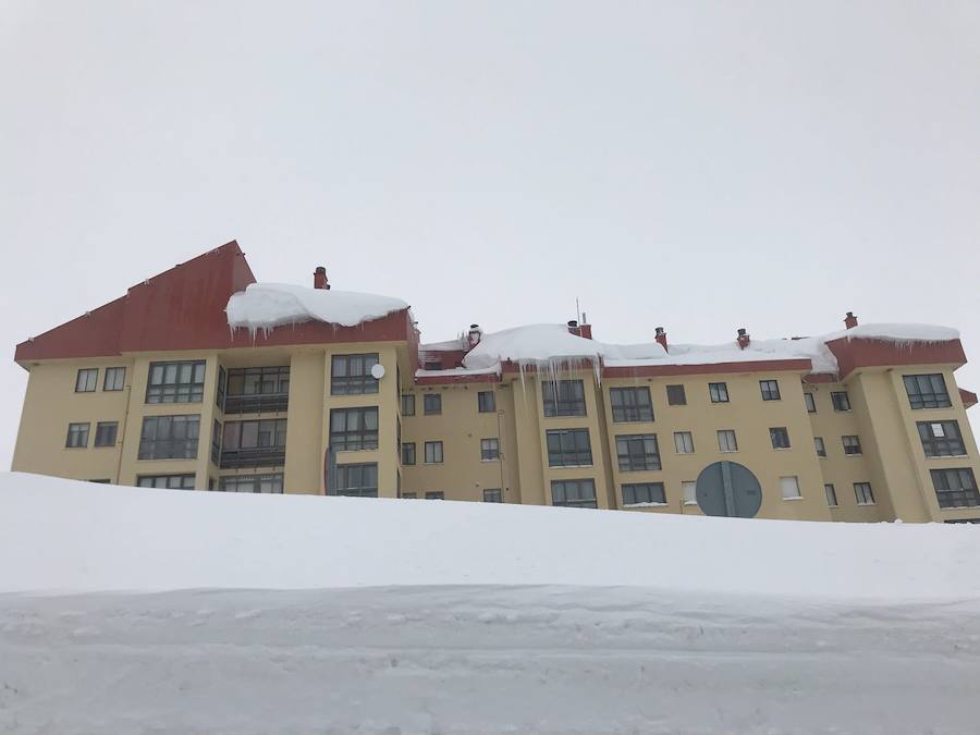 La nieve conquista San Isidro