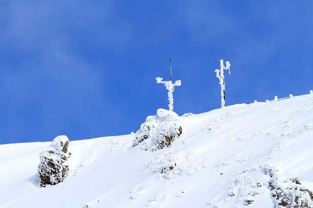 La amenaza de la nieve se mantiene en la provincia, con una cota mínima que se sitúa en los 600 metros | El descenso de las temperaturas alcanza mínimas de -6 grados ampliamente superadas en las cotas más altas