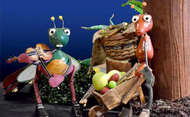 'La cigarra y la hormiga', enseñarán con un divertido teatro la fabula a los más pequeños