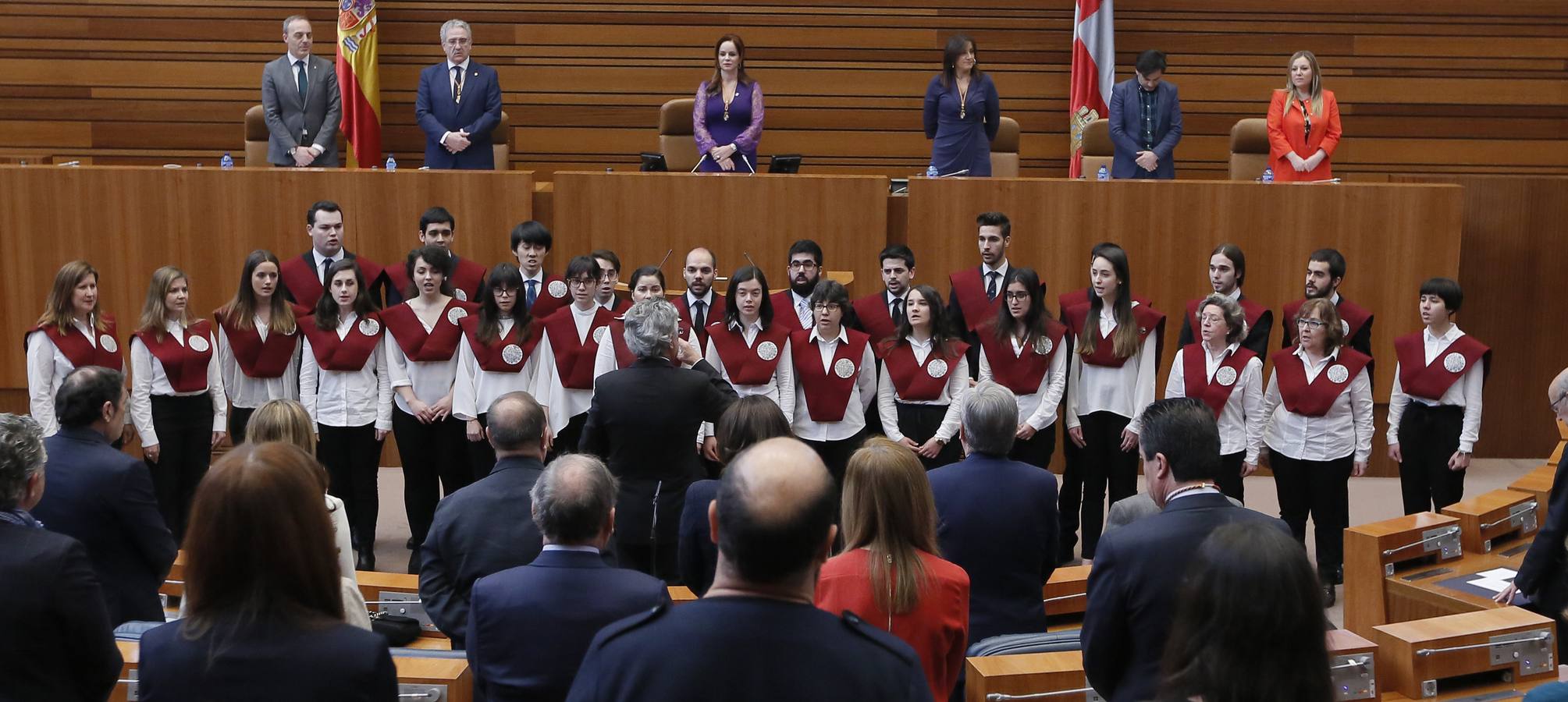 La institución académica conmemora su octavo centenario 