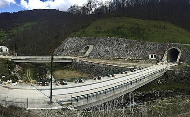 Obras en la Variante de Pajares. 