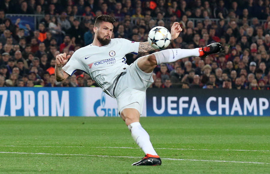 El Barça logró el pase a cuartos de final de la Liga de Campeones tras imponerse al Chelsea en el Camp Nou por 3-0 con un doblete de Messi y otro tanto de Dembélé