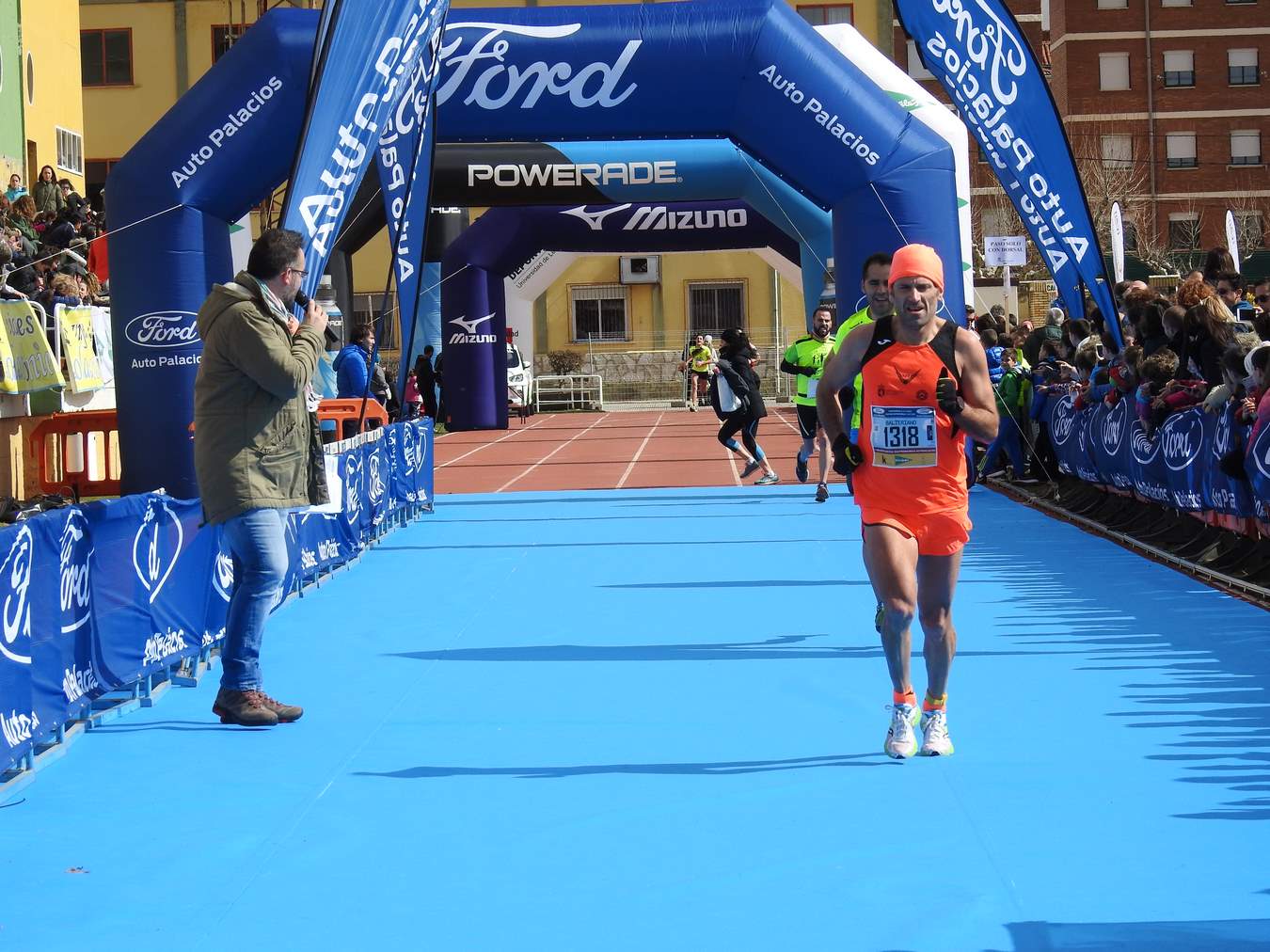 Las imágenes de la Media Maratón de León, con Sergio Sánchez como ganador.