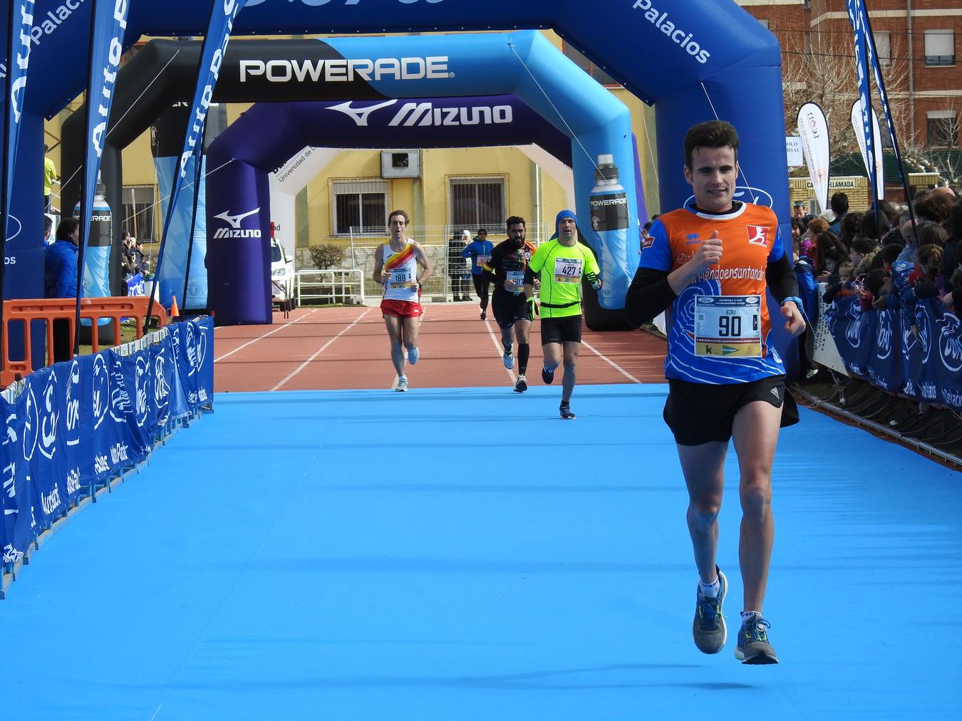 Las imágenes de la Media Maratón de León, con Sergio Sánchez como ganador.