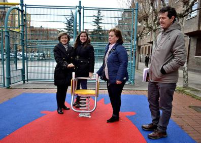 Imagen secundaria 1 - La Plaza del Huevo cuenta con un nuevo área infantil de 73 metros cuadrados de suelo amortiguado