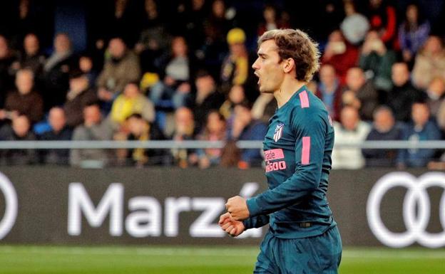 Antoine Griezmann celebra el gol que anotó, de penalti, en Villarreal. 