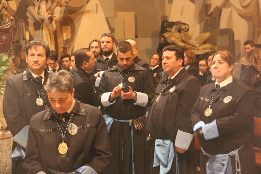 Fotos: Un Vía Crucis en San Claudio