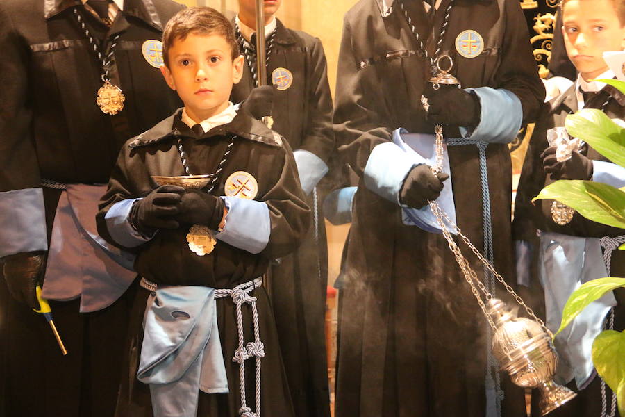 Fotos: Un Vía Crucis en San Claudio