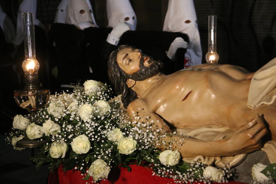 Fotos: Procesión de la Adoración de las Llagas de Cristo