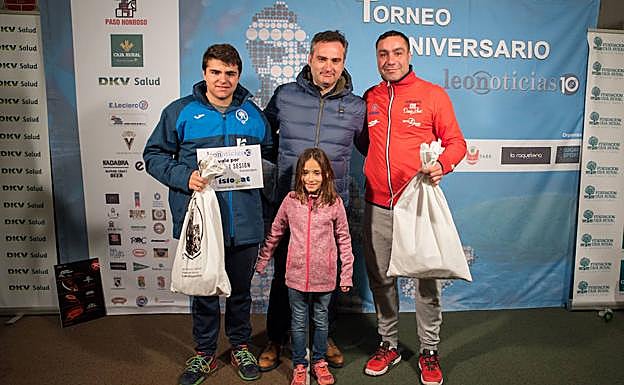 Galería. Entrega de trofeos. 