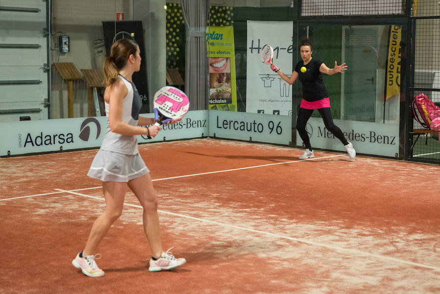 Las mejores imágenes del Torneo Leonoticias de pádel celebrado durante el fin de semana en las instalaciones de Pádel Park
