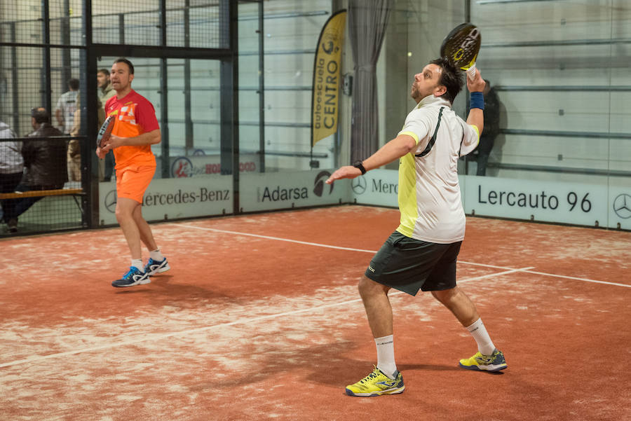 Las mejores imágenes del Torneo Leonoticias de pádel celebrado durante el fin de semana en las instalaciones de Pádel Park