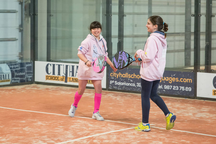 Las mejores imágenes del Torneo Leonoticias de pádel celebrado durante el fin de semana en las instalaciones de Pádel Park