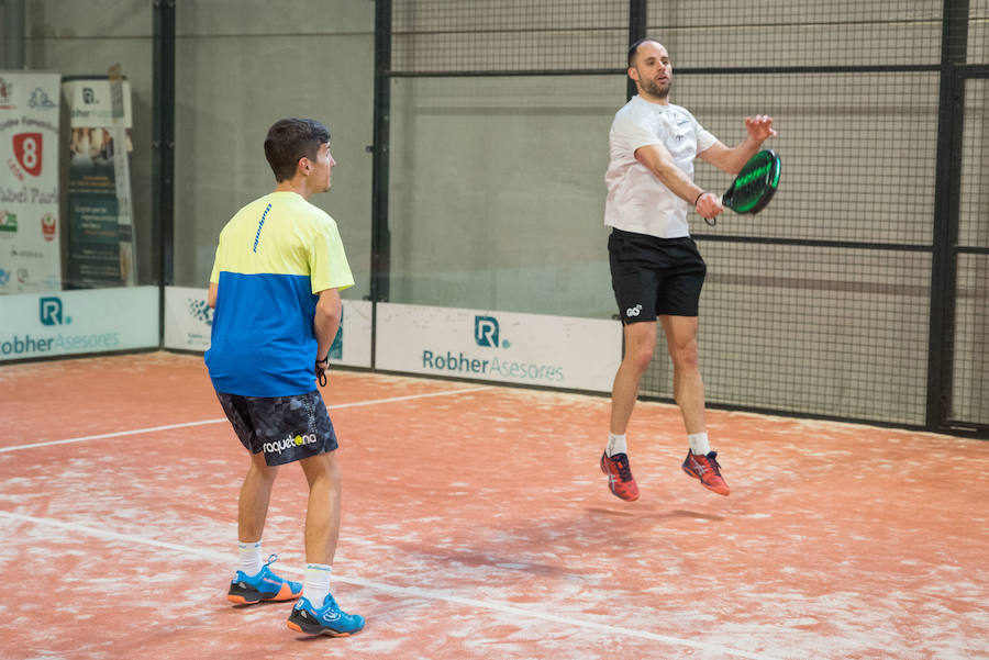 Las mejores imágenes del Torneo Leonoticias de pádel celebrado durante el fin de semana en las instalaciones de Pádel Park