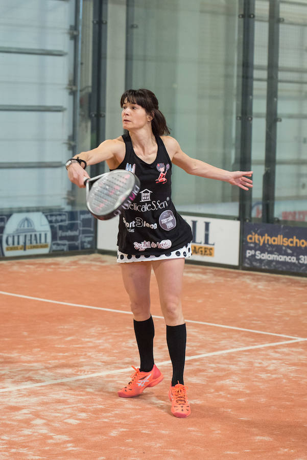 Las mejores imágenes del Torneo Leonoticias de pádel celebrado durante el fin de semana en las instalaciones de Pádel Park