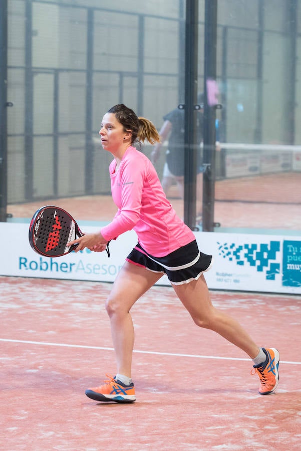 Las mejores imágenes del Torneo Leonoticias de pádel celebrado durante el fin de semana en las instalaciones de Pádel Park