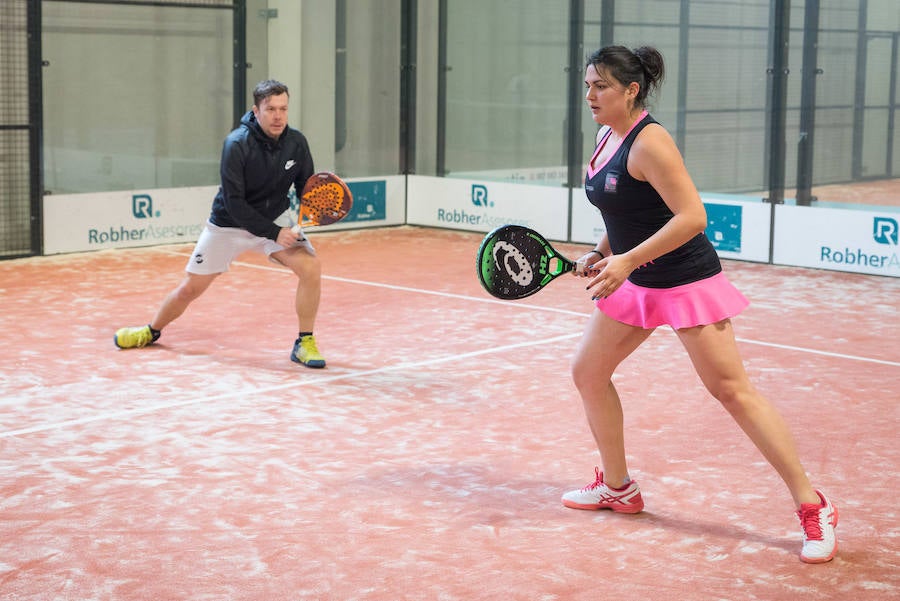 Las mejores imágenes del Torneo Leonoticias de pádel celebrado durante el fin de semana en las instalaciones de Pádel Park