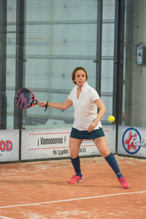 Las mejores imágenes del Torneo Leonoticias de pádel celebrado durante el fin de semana en las instalaciones de Pádel Park