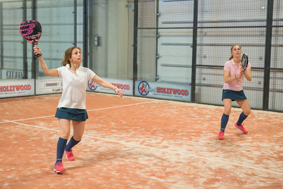 Las mejores imágenes del Torneo Leonoticias de pádel celebrado durante el fin de semana en las instalaciones de Pádel Park