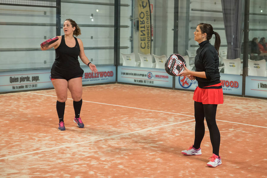 Las mejores imágenes del Torneo Leonoticias de pádel celebrado durante el fin de semana en las instalaciones de Pádel Park