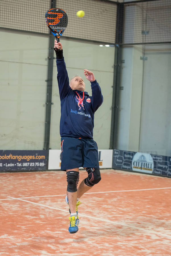 Las mejores imágenes del Torneo Leonoticias de pádel celebrado durante el fin de semana en las instalaciones de Pádel Park