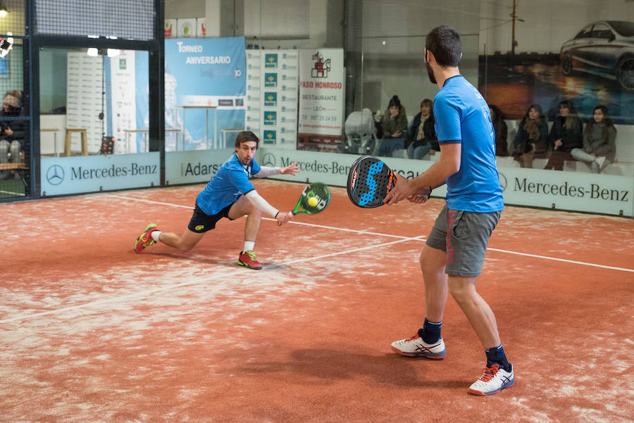 Las mejores imágenes del Torneo Leonoticias de pádel celebrado durante el fin de semana en las instalaciones de Pádel Park