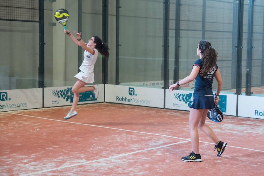 Las mejores imágenes del Torneo Leonoticias de pádel celebrado durante el fin de semana en las instalaciones de Pádel Park