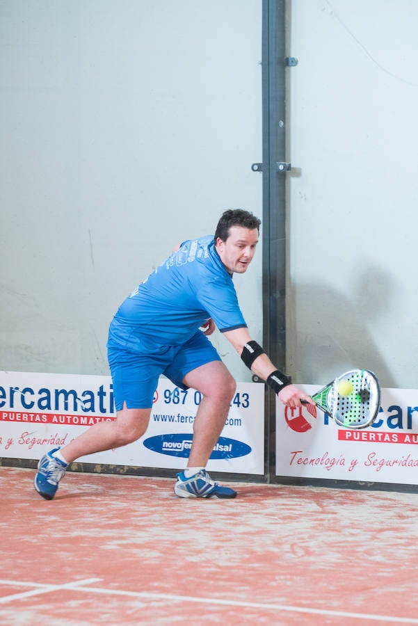 Las mejores imágenes del Torneo Leonoticias de pádel celebrado durante el fin de semana en las instalaciones de Pádel Park