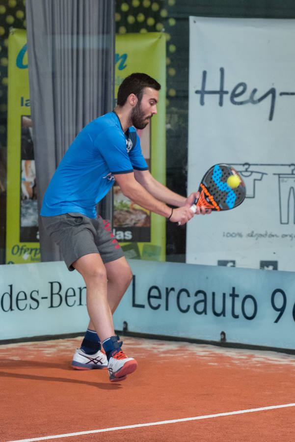 Las mejores imágenes del Torneo Leonoticias de pádel celebrado durante el fin de semana en las instalaciones de Pádel Park