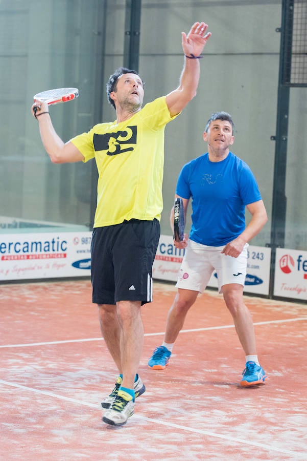 Las mejores imágenes del Torneo Leonoticias de pádel celebrado durante el fin de semana en las instalaciones de Pádel Park