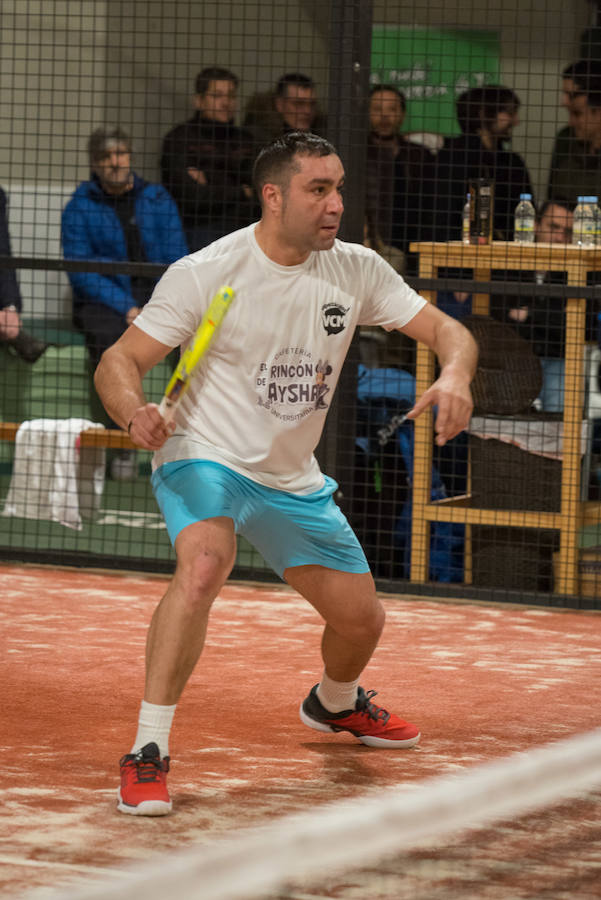 Las mejores imágenes del Torneo Leonoticias de pádel celebrado durante el fin de semana en las instalaciones de Pádel Park