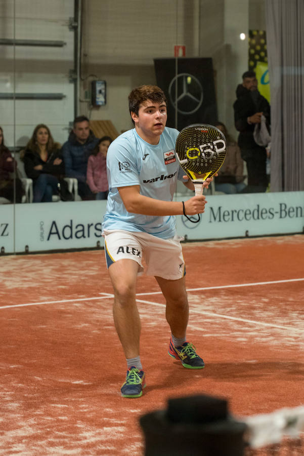 Las mejores imágenes del Torneo Leonoticias de pádel celebrado durante el fin de semana en las instalaciones de Pádel Park