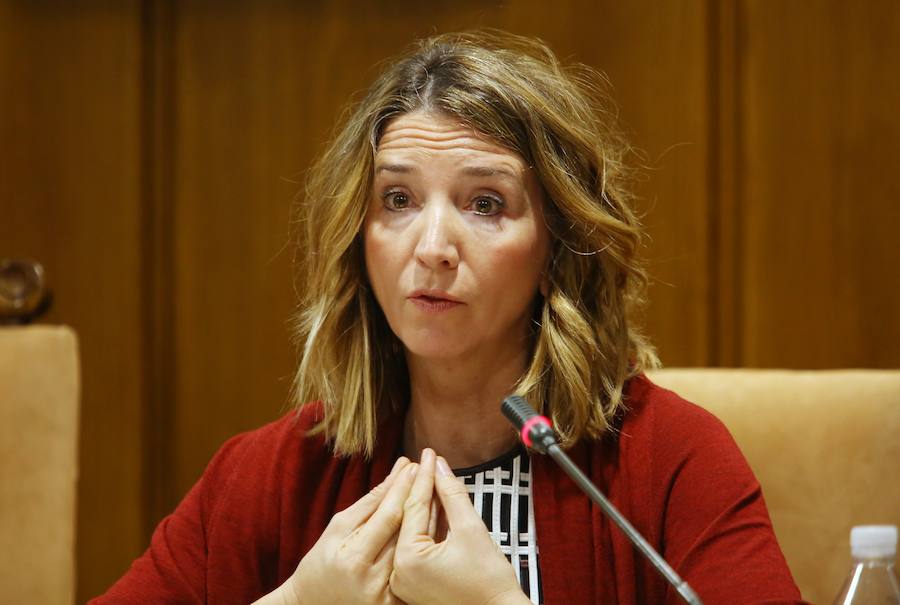 Fotos: Firma del conveno para la gestión del parque público de alquiler social de Ponferrada