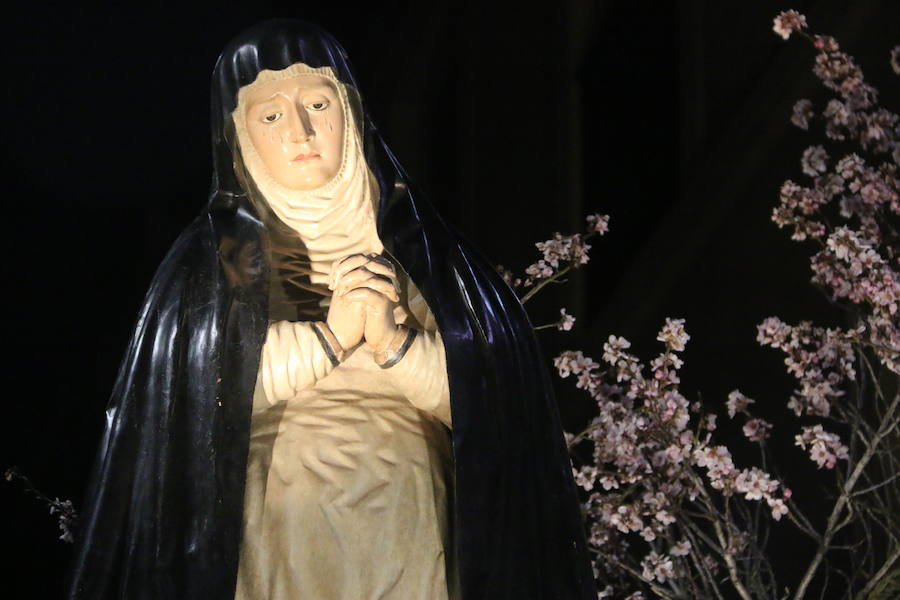 Fotos: Procesión de la Virgen de la Amargura