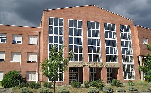 Facultad de Económicas.
