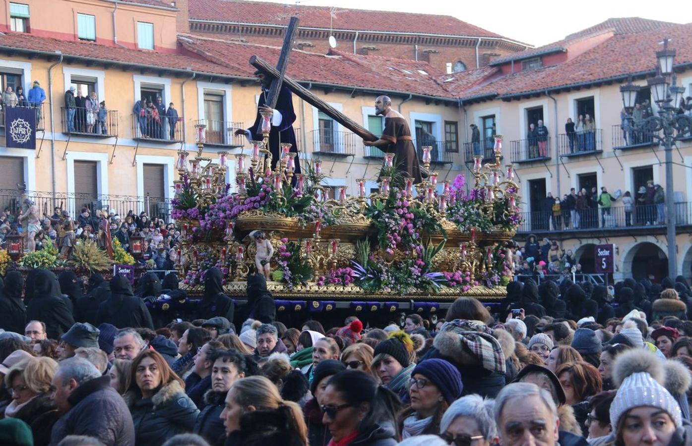 Fotos: Acto del Encuentro en la Plaza Mayor de León