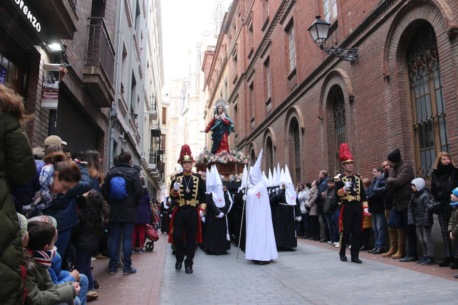 Fotos: Procesión Camino de la Luz