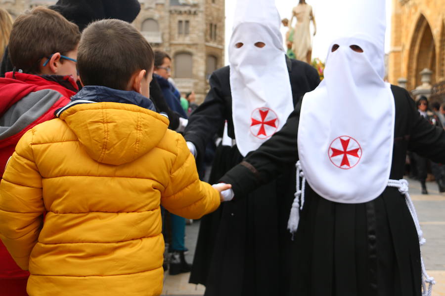 Fotos: Procesión Camino de la Luz