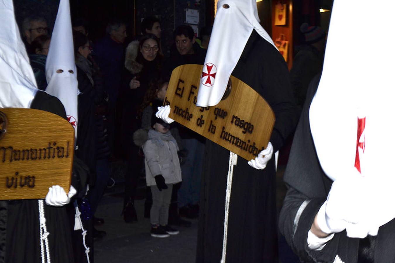 Fotos: Procesión Camino de la Luz