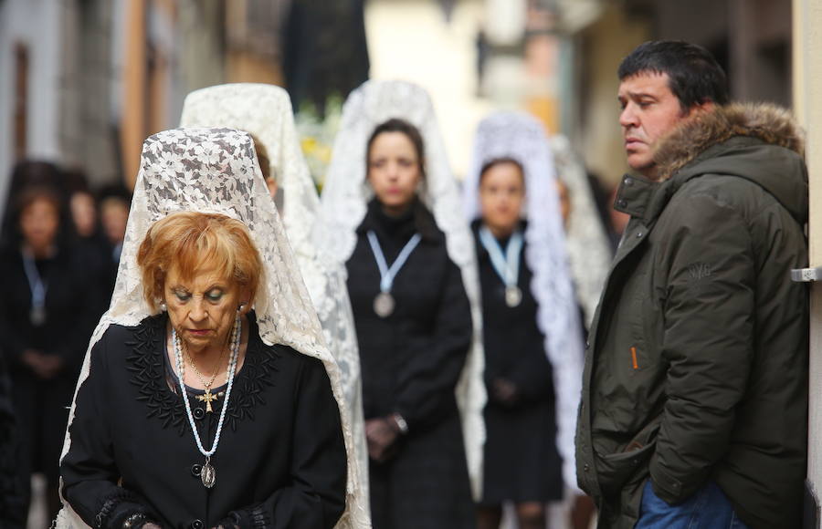 Fotos: Procesión de Domingo de Resurrección en Ponferrada